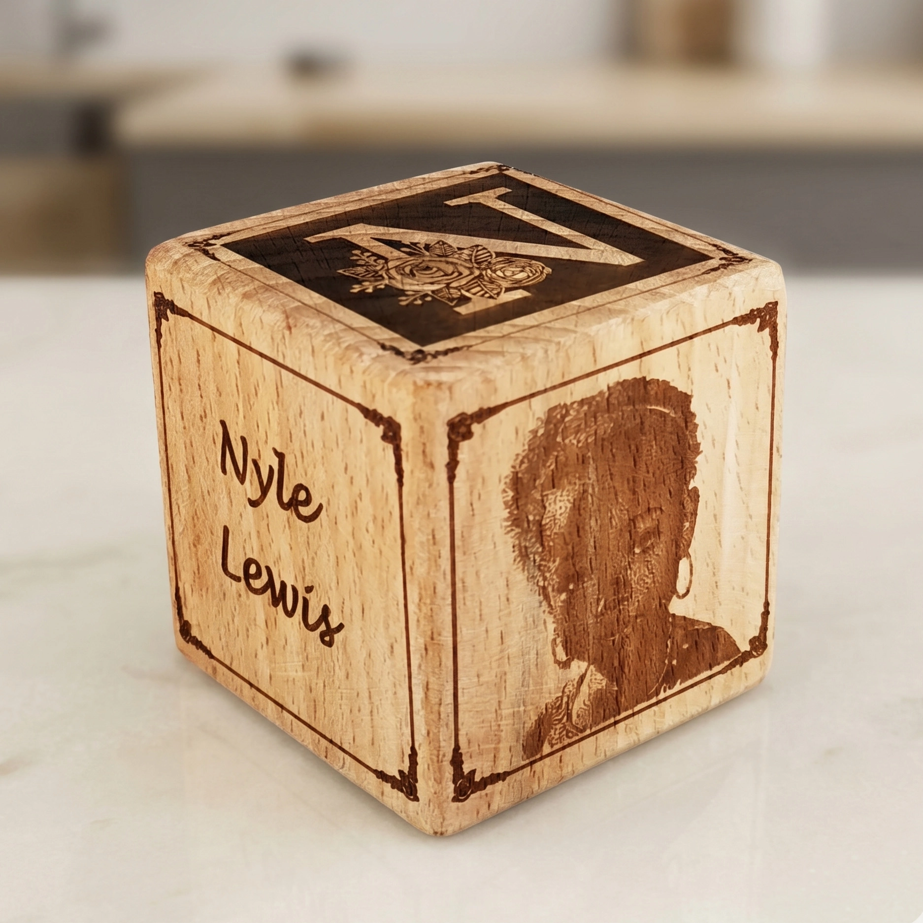 BABY CUBE
