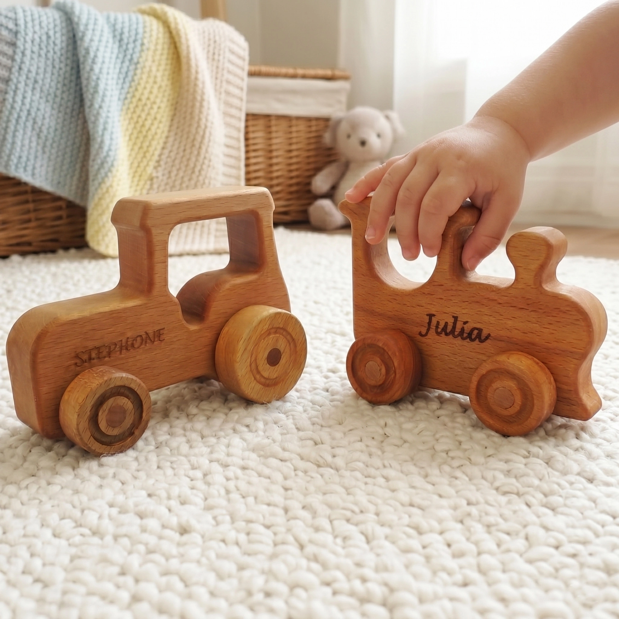TINY FARMER & ROCKET
