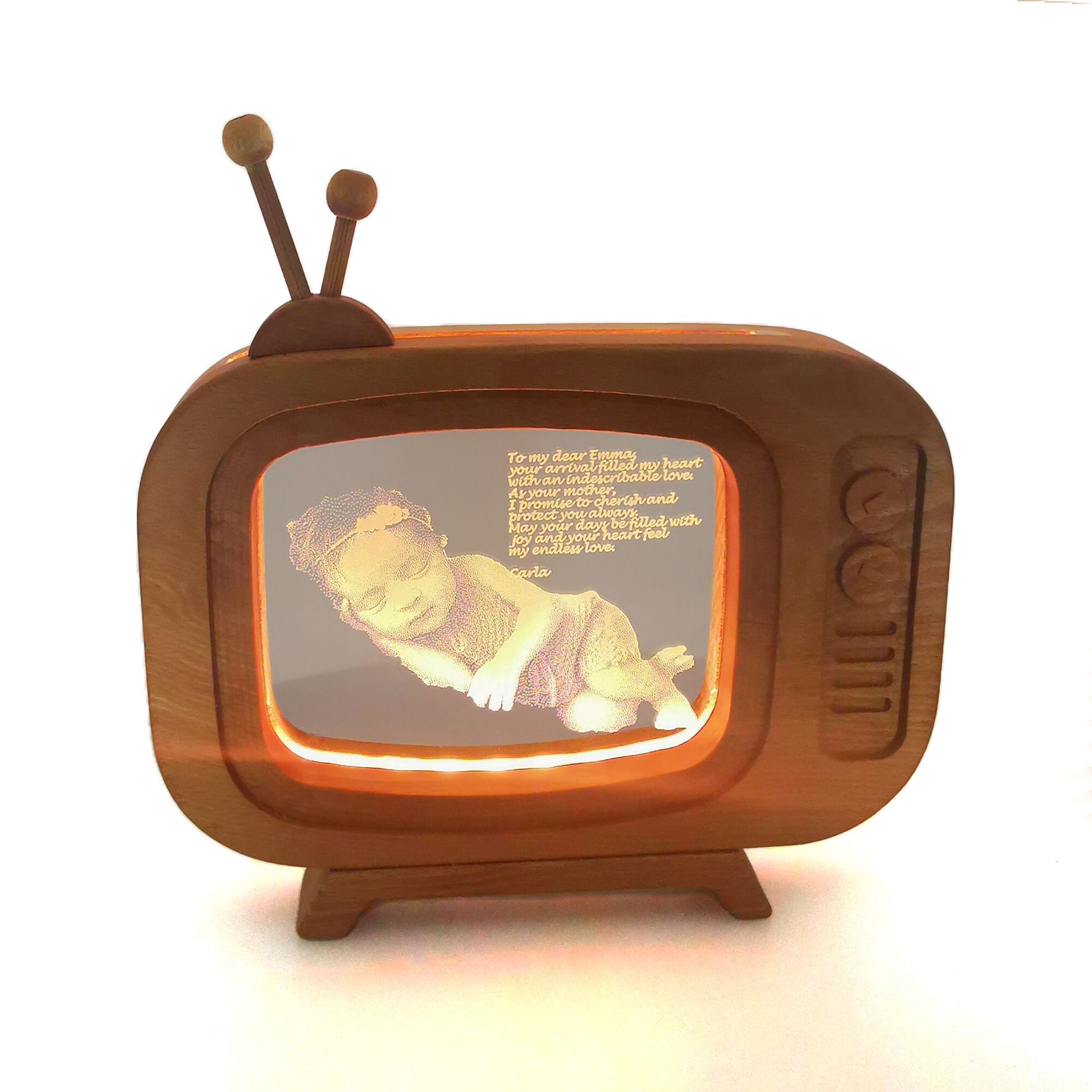 Retro Tv Görünümlü Fotoğraflı Gece Lambası