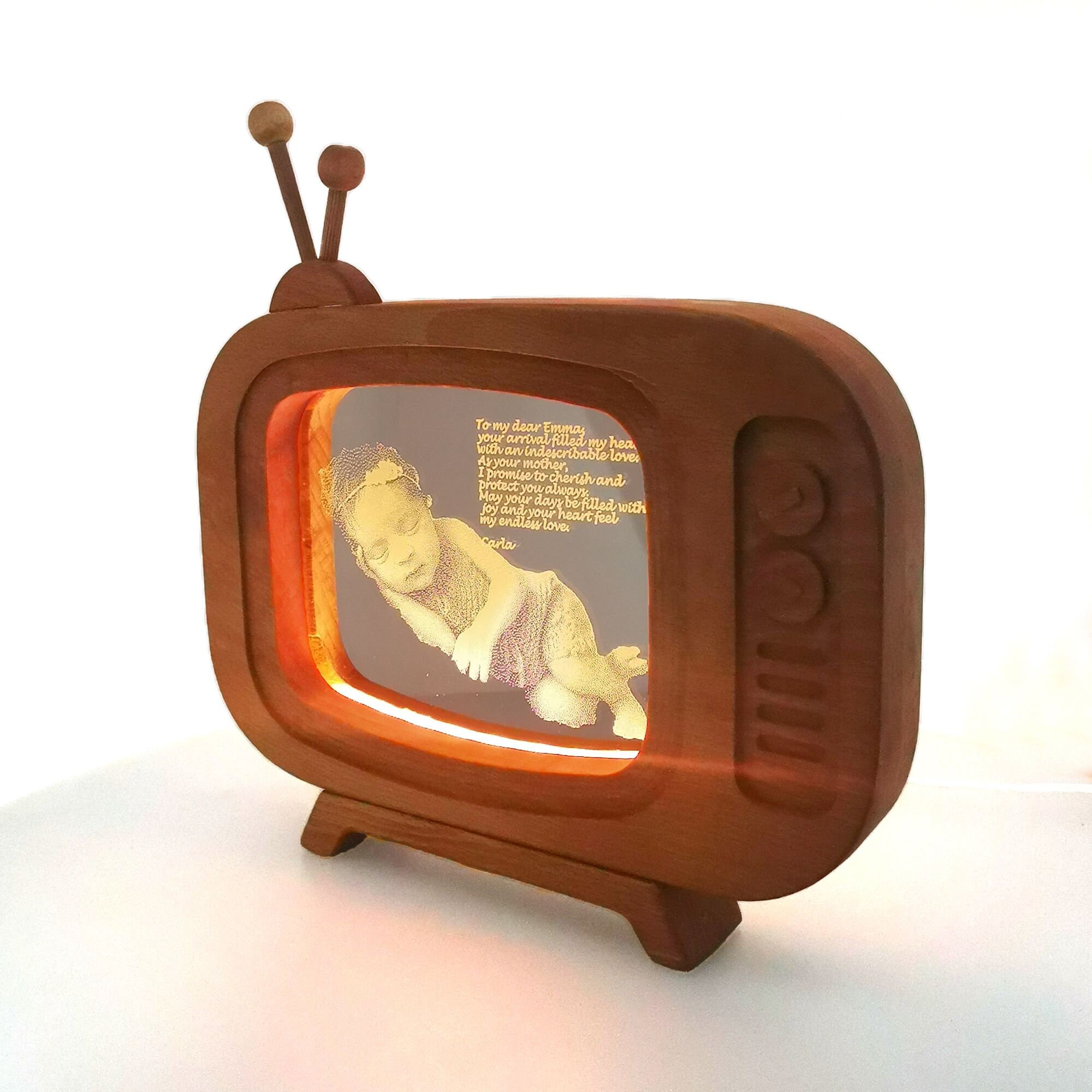 Retro Tv Görünümlü Fotoğraflı Gece Lambası