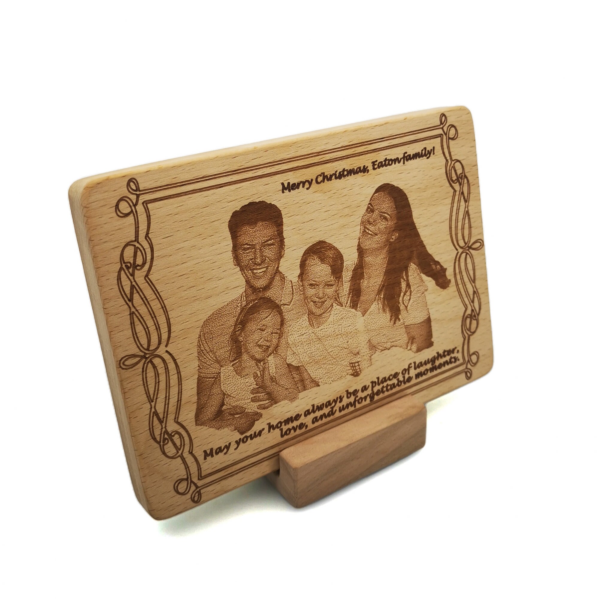 Family Photo Engraved in Wood as a Christmas Gift