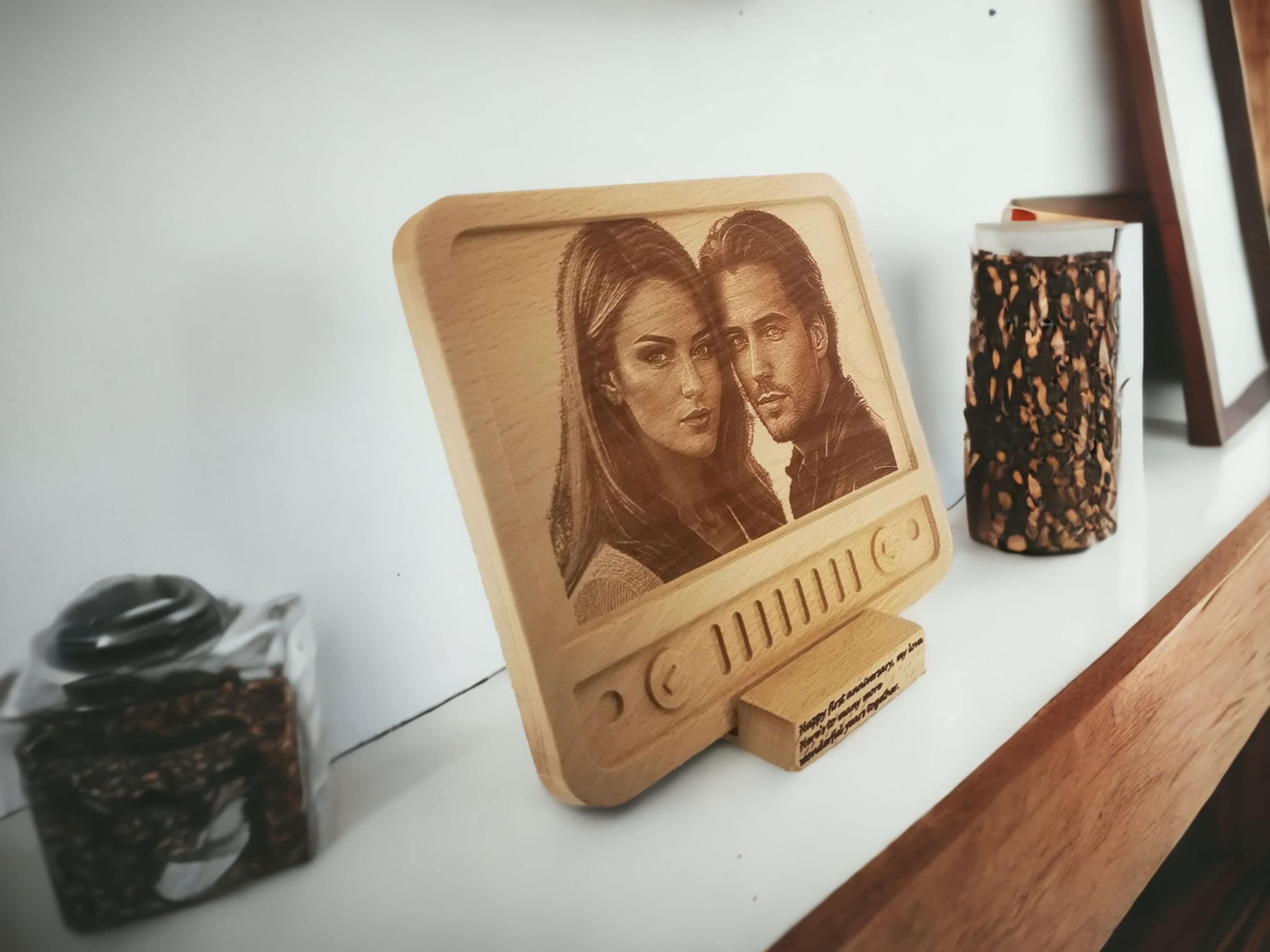 Retro Tv Tasarımlı Ahşap Fotoğraf Plaketi