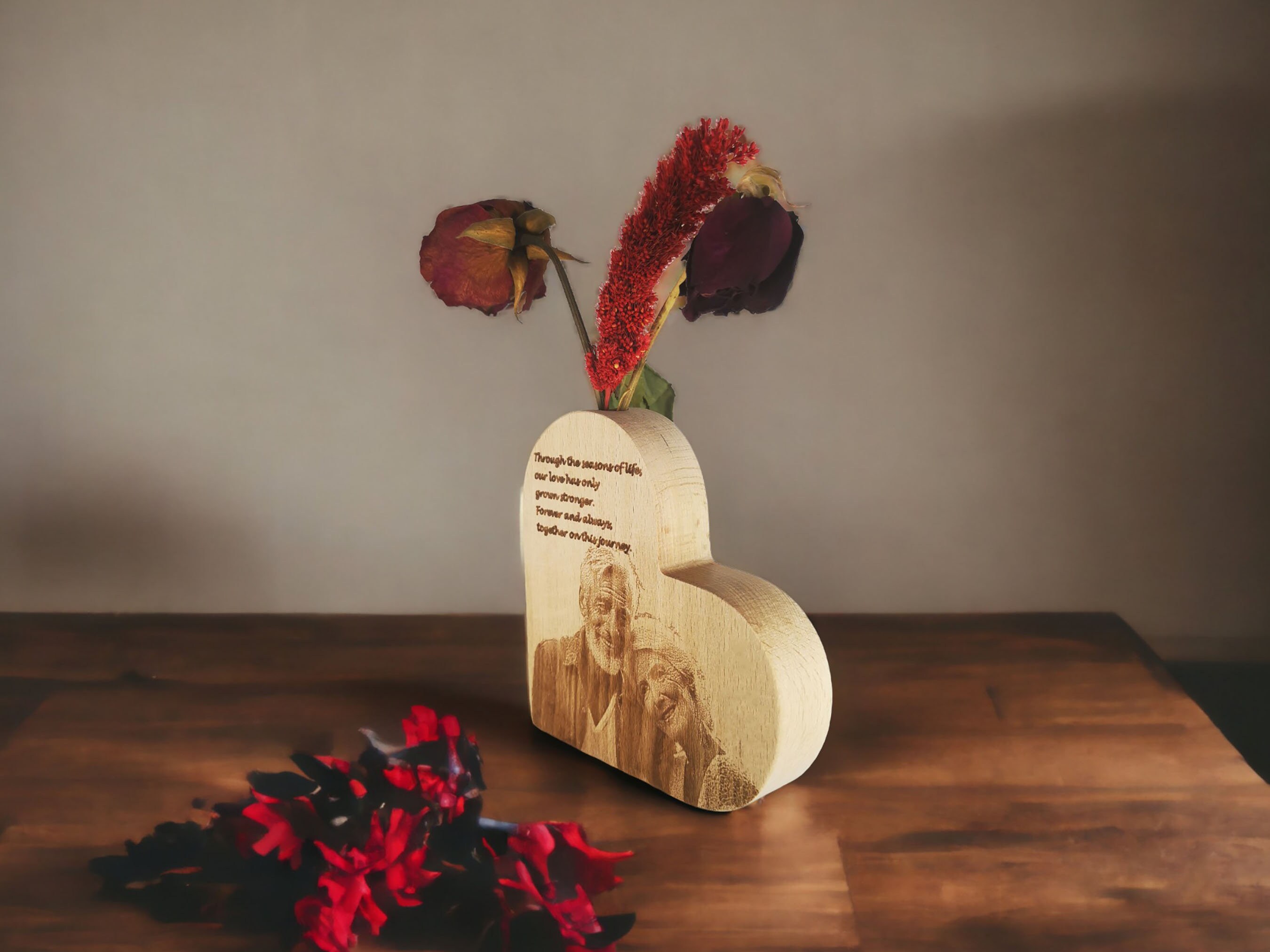 Personalized Photo Engraving Heart Shaped Wooden Vase 