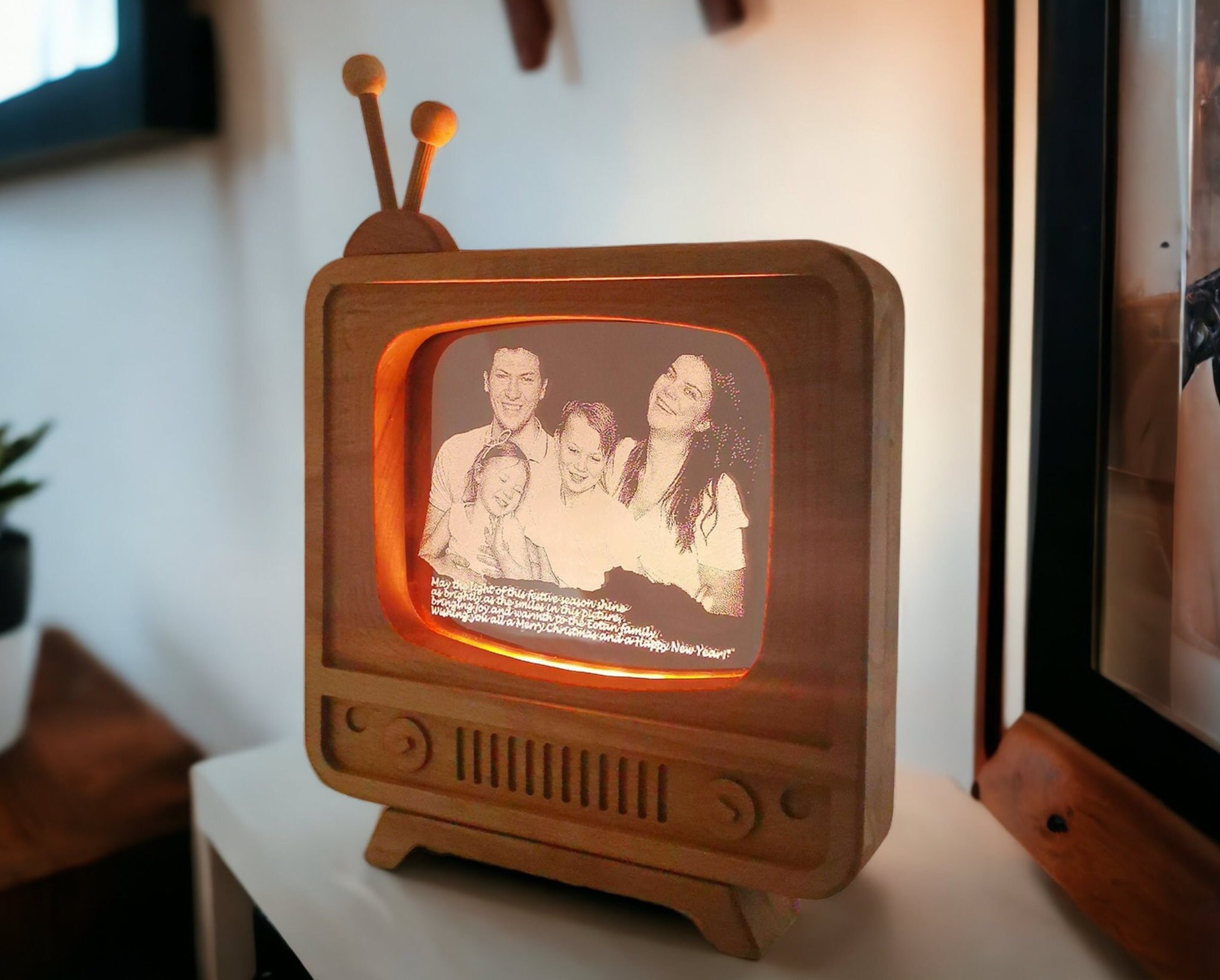 Personalized Photo Lamp as a Father’s Day Gift