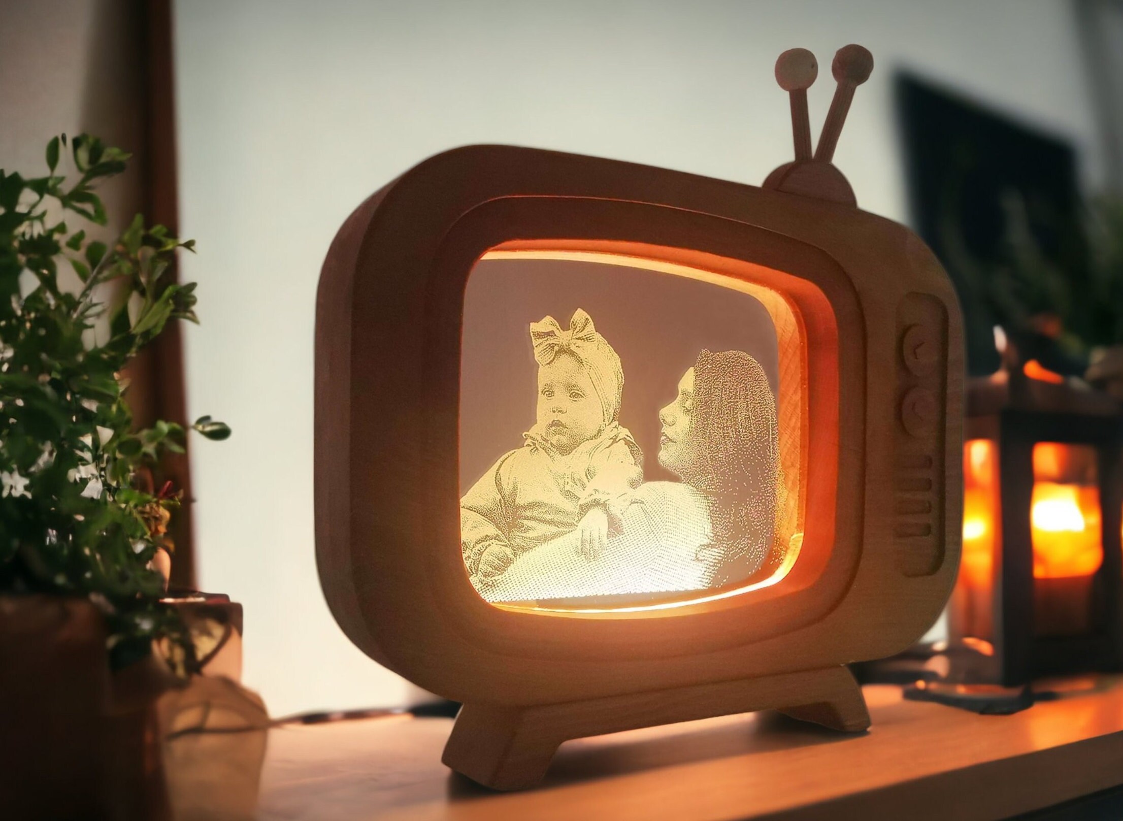 CUSTOMIZABLE PHOTO LAMP 