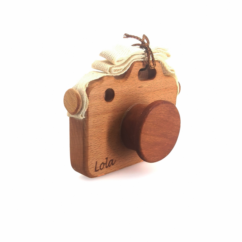 PHOTOGRAPHER