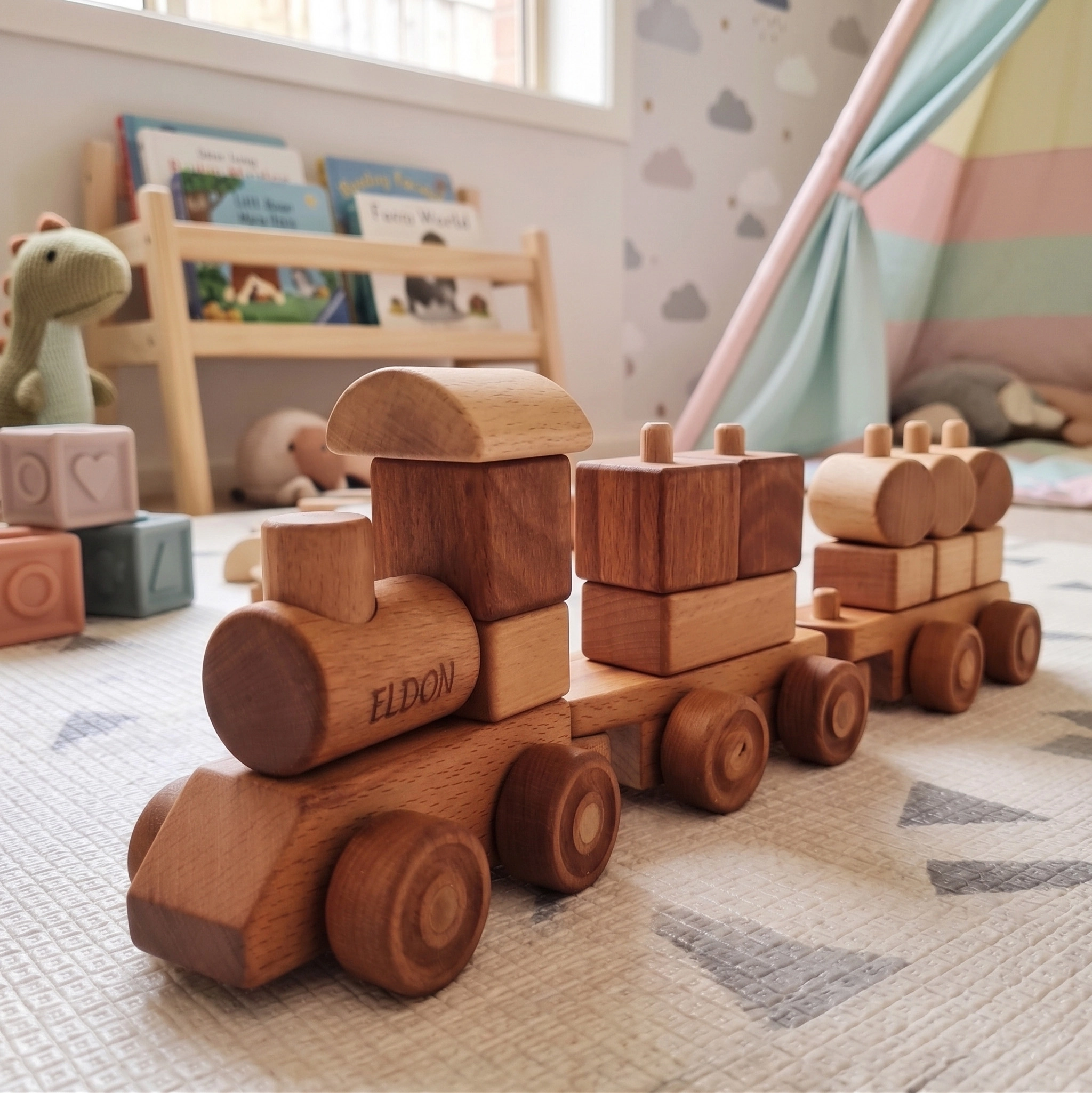’’ PUZZLE TRAIN’’