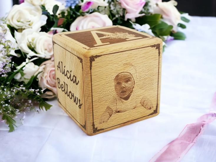 Kişiye Özel Fotoğraflı Bebek Hatıra Küpü